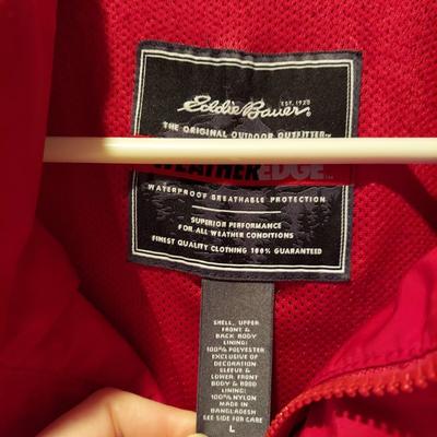 Size Large Eddie Bauer Coats, Oscar de la Renta Sweaters and more (PB-BBL)