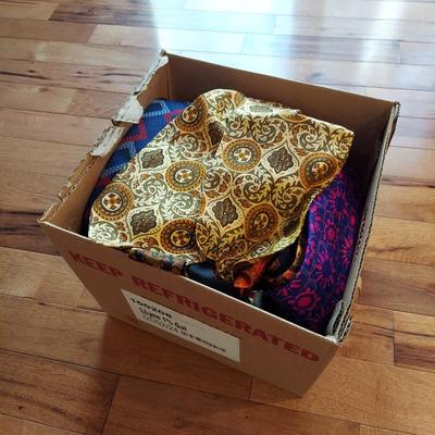 Silk Ties by Calvin Klein, Brooks Brothers, Izod and more (PB-BBL)