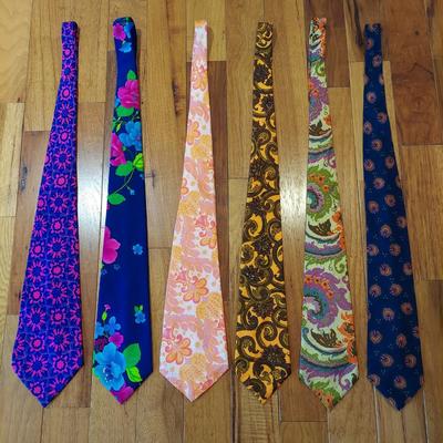 Silk Ties by Calvin Klein, Brooks Brothers, Izod and more (PB-BBL)
