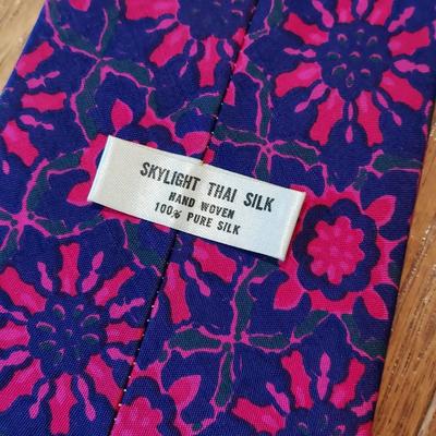 Silk Ties by Calvin Klein, Brooks Brothers, Izod and more (PB-BBL)