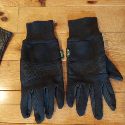 Wool and Cashmere Scarves and More Winter Accessories incl Jos A Banks (PB-BBL)