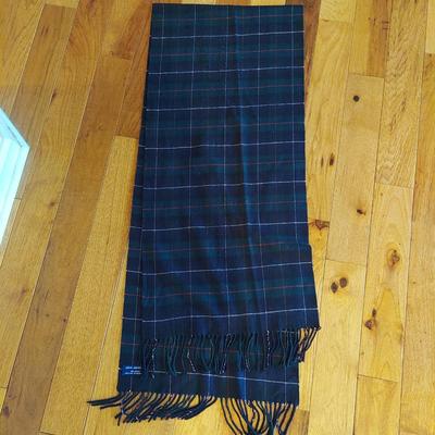 Wool and Cashmere Scarves and More Winter Accessories incl Jos A Banks (PB-BBL)