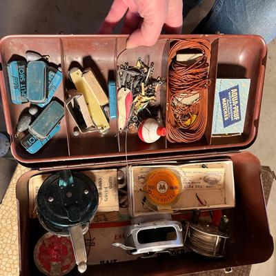 2 Tackle Boxes