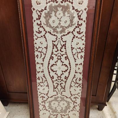 Large framed vintage runner