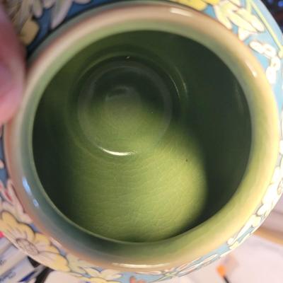 Baan Celedon Jars and Vase (LR-CE)