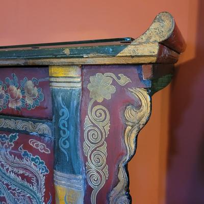 Asian Style Painted Cabinet (LR-CE)