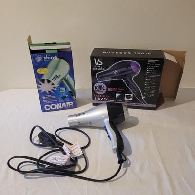 Three Hairdryers (D-CE)