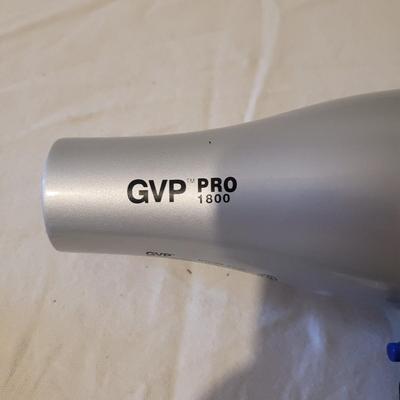 Three Hairdryers (D-CE)