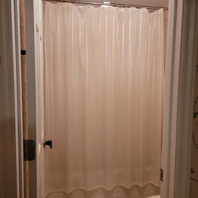 Biltmore Towels and More (D-CE)