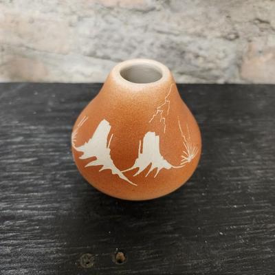 4 pieces of interesting pottery