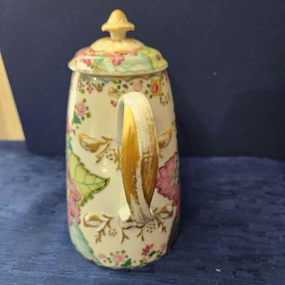 Mottahedeh Portugal Tobacco Leaf 8 3/4" Tall Coffee Pot Vista Alegre