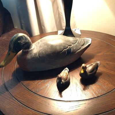 FEATHER-LITE DUCK DECOY AMD 2 SMALL DUCKS UNLIMITED