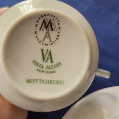4 sets Mottahedeh Portugal Tobacco Leaf Cup & Saucers Vista Alegre