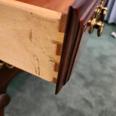 4 Drawer Lowboy Chest by Lexington Cherry Wood w Glass Top 36x20x30h