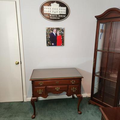 4 Drawer Lowboy Chest by Lexington Cherry Wood w Glass Top 36x20x30h