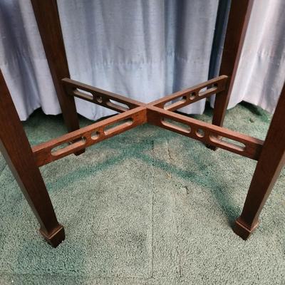 Vintage Ethan Allen Side Table w Metal Tray 18x16x22H