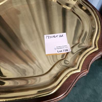 Vintage Ethan Allen Side Table w Metal Tray 18x16x22H