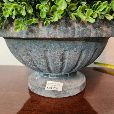 Pair Artificial Boxwood plants in pots indoor outdoor patio Decor