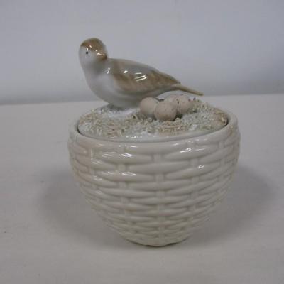 Glazed Ceramic Covered Bowl- Nesting Bird with Eggs- Approx 3 3/4