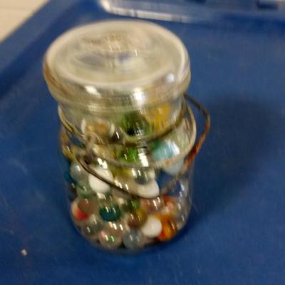 LOT 148 JAR FULL OF OLD MARBLES