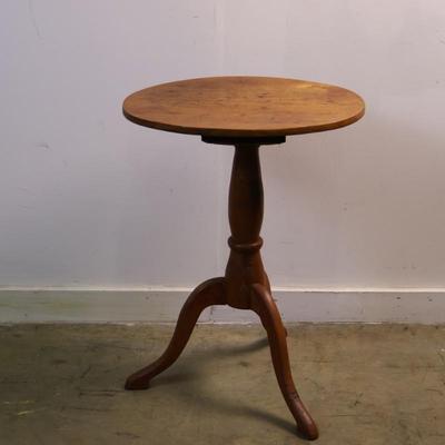 Vintage Oval Pedestal Accent Table