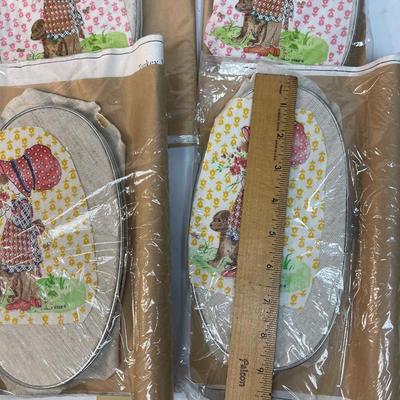 Homemade Stitchery Kits LOT#4 embroidery hoop (OVAL), material, thread, pattern Girl in Bonnet