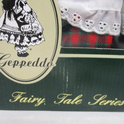Geppeddo Fairy Tale Series Porcelain Doll