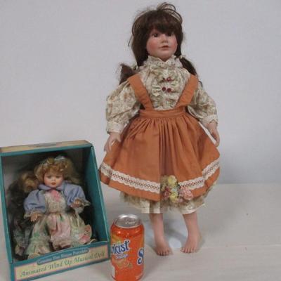 Collectible Dolls Animated Wind Up Musical Doll Porcelain