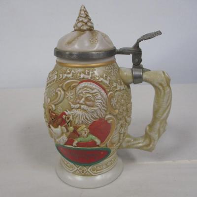 1944 Avon Father Christmas Santa Claus Beer Stein