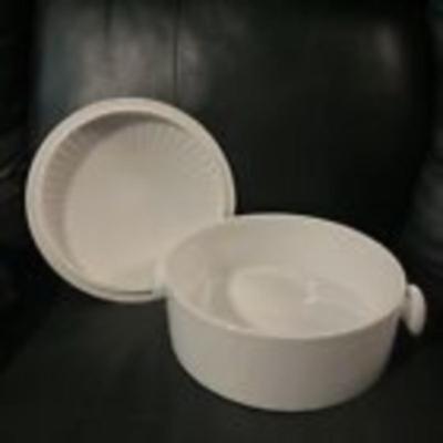 Oven To Table Porcelain Sea Shell Covered Casserole Dish 9 In