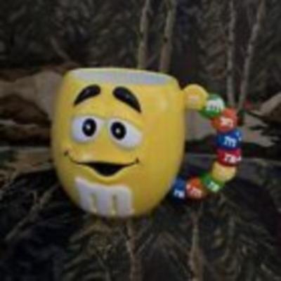 M&M â€˜s Mug Yellow With Multicolored Handle Authentic