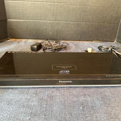 Lot 310 Panasonic 3-D Blu ray disc player with 3D glasses