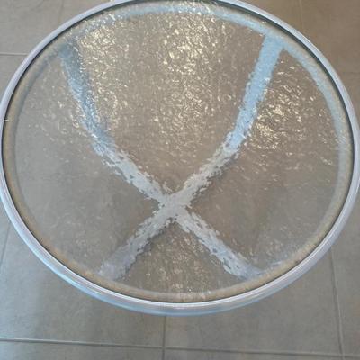 Lot 325 Small round table