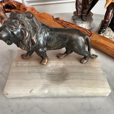 Masculine Collectible DÃ©cor Lot