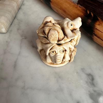 Masculine Collectible DÃ©cor Lot