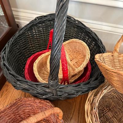 Basket Lot