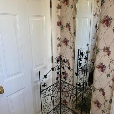 Folding corner shelf, Mirror