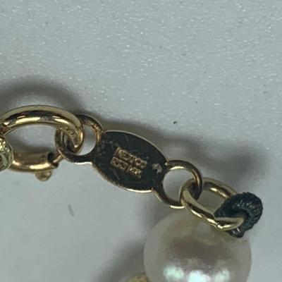 Collection of Pearl Necklaces, Earrings, & Brooches (B1-HS)
