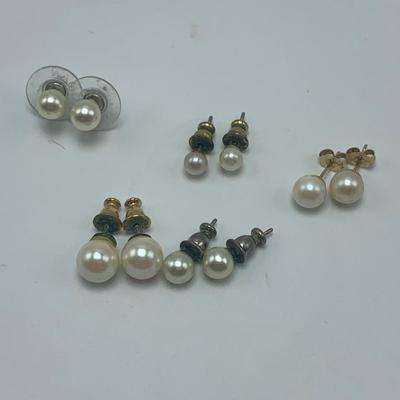 Collection of Pearl Necklaces, Earrings, & Brooches (B1-HS)