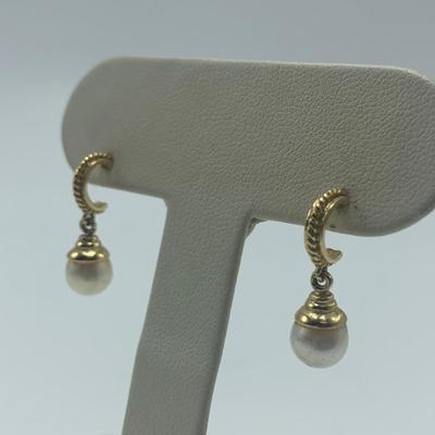 Collection of Pearl Necklaces, Earrings, & Brooches (B1-HS)