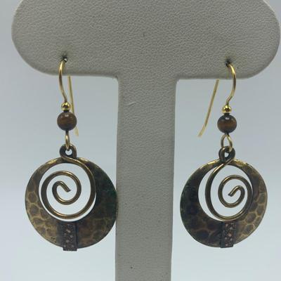 Collection of 30+ Pairs of Earrings (B1-HS)