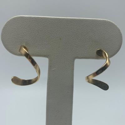 Collection of 30+ Pairs of Earrings (B1-HS)