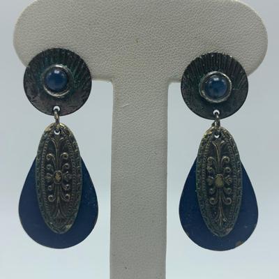 Collection of 30+ Pairs of Earrings (B1-HS)