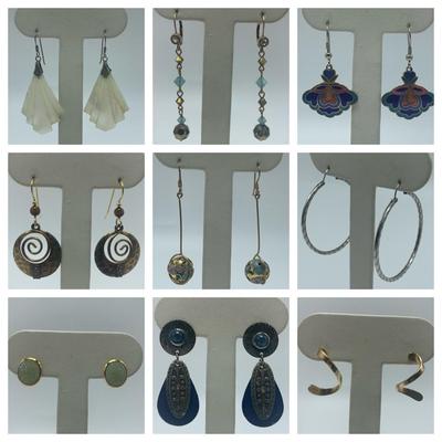 Collection of 30+ Pairs of Earrings (B1-HS)