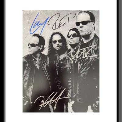 Metallica band signed photo