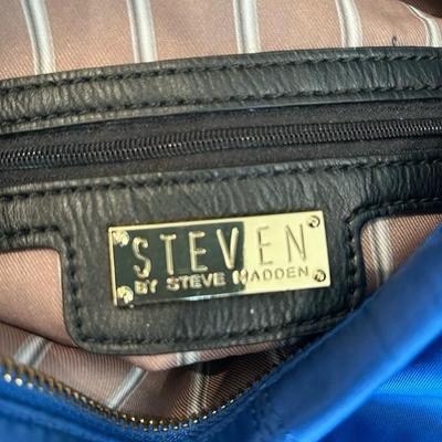 Lot 371 Handbags