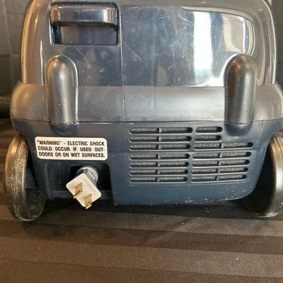 Lot 374 Sanyo Vacuum