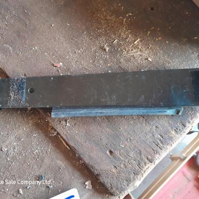 Robert's Pro pull bar and Universal tapping block Tools for Laminate floor installation