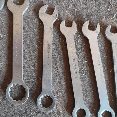 Nice Assortment of wrenches
