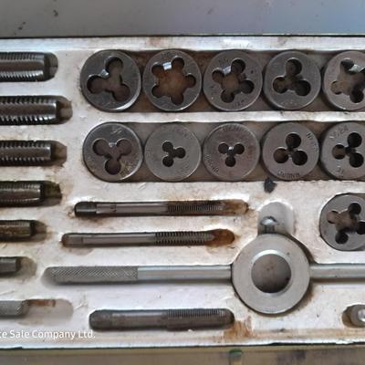 40-piece Tap and die set